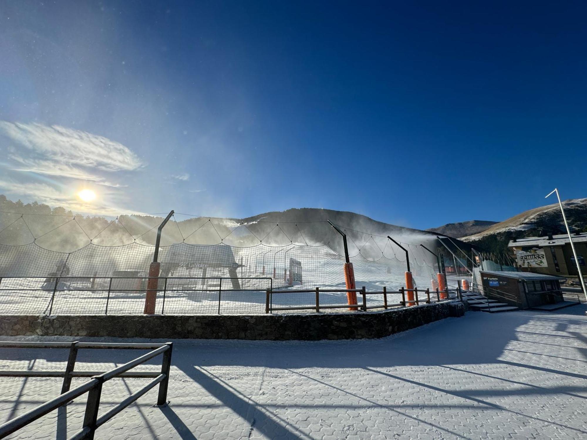 Residencia Pista Llarga Appartement La Molina  Buitenkant foto