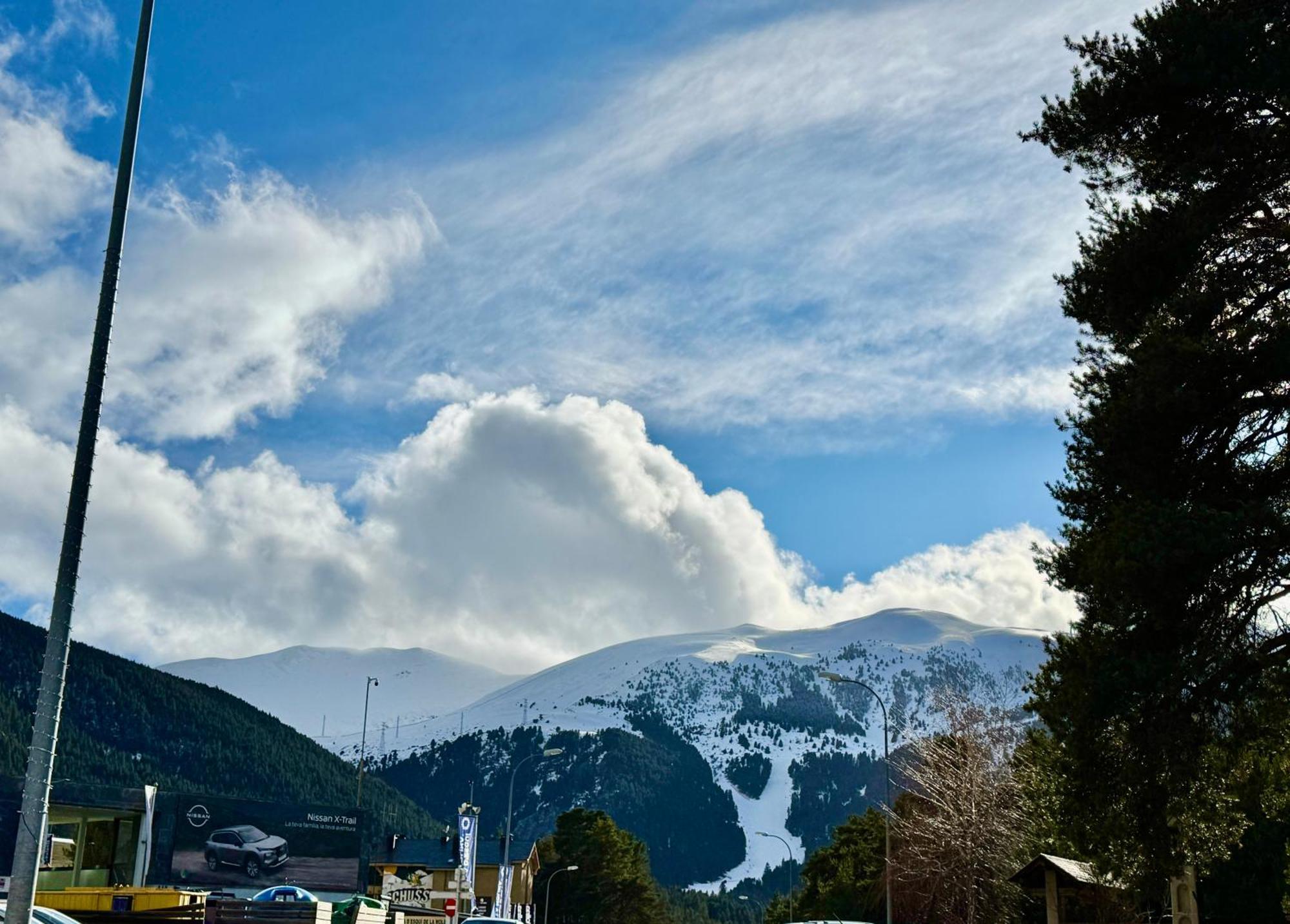 Residencia Pista Llarga Appartement La Molina  Buitenkant foto